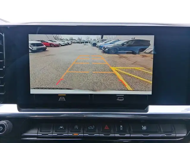 2025 Chevrolet Silverado 1500 Crew Cab Short Box 4-Wheel Drive L - Photo 20