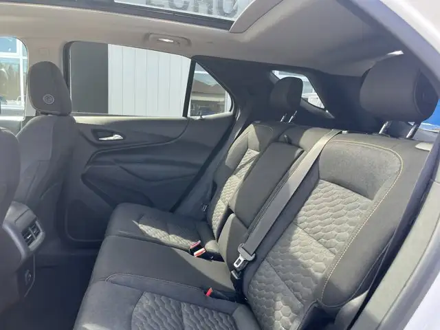 2019 Chevrolet Equinox LT 1.6LTurbo charged Diesel AWD - Photo 4