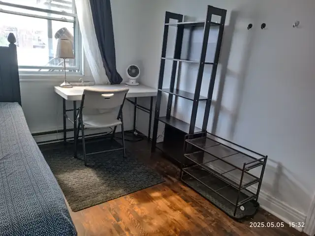 Big room ,For short term rental, Close metro Monk, All included. - Photo 2