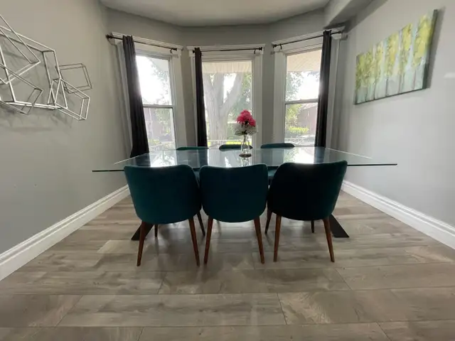 Rooms available in renovated Windsor home - Photo 3