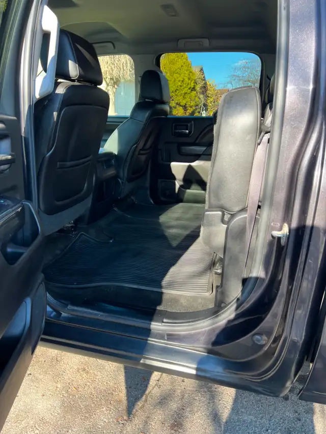 2015 GMC SIERRA IN GREAT SHAPE  zero issues - Photo 6