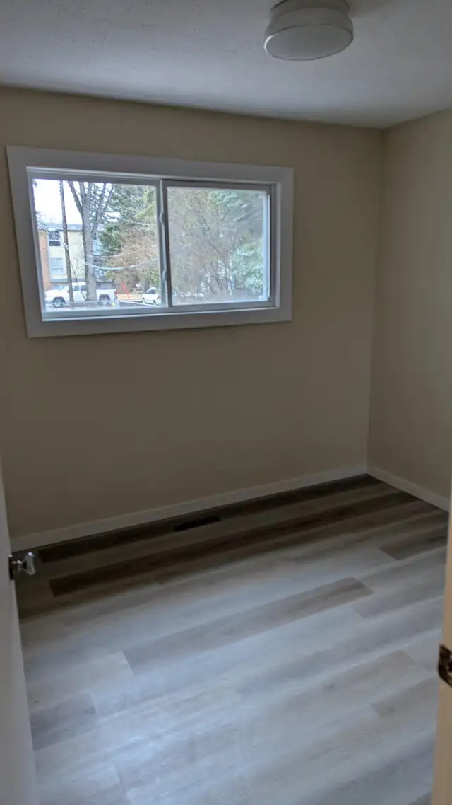 ST ALBERT UPPER FLOOR HOUSE FOR RENT - Photo 6