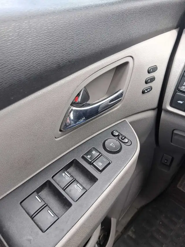 2014 Honda oddysey touring safety register - Photo 9