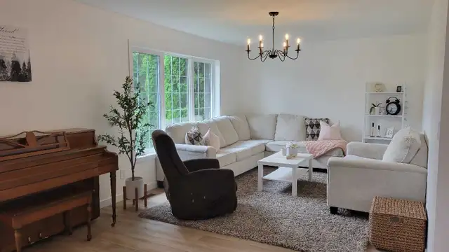 Farm House - Photo 5