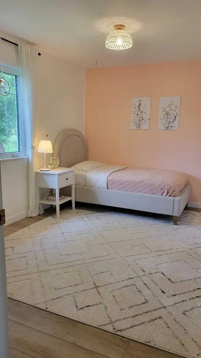 Farm House - Photo 8