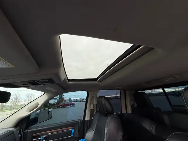 2014 DODGE RAM HD 1/2 TON LARAMIE 4x4 PICKUP - Photo 13