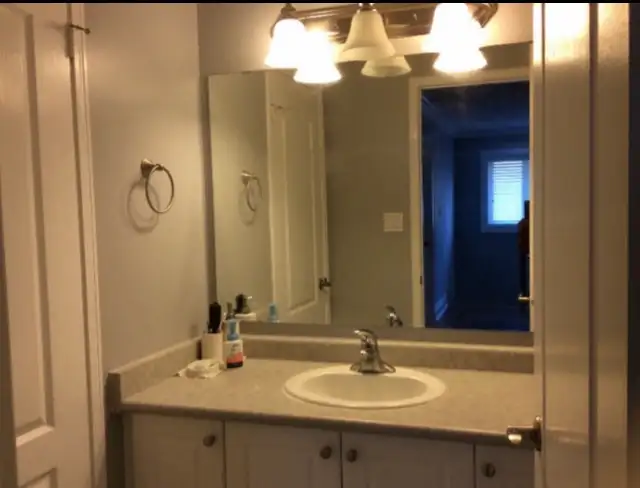 Mulock/Newmarket Private Room - Photo 3