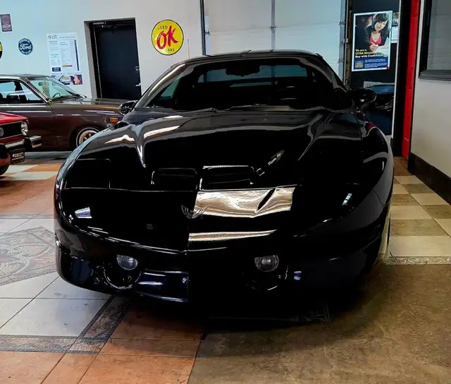 1997 Pontiac Firebird Trans Am WS6/T-Tops/5.7L V8/Clean CarFa... - Photo 2