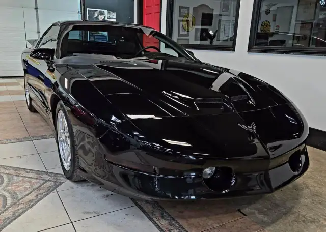 1997 Pontiac Firebird Trans Am WS6/T-Tops/5.7L V8/Clean CarFa... - Photo 4