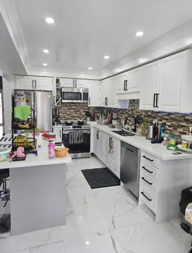 legal basement, full house renovation - Photo 7