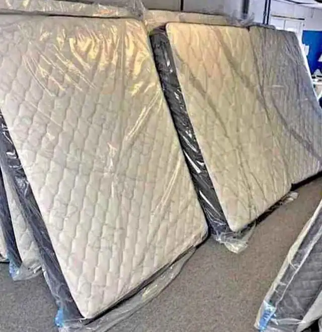 King Mattress ️ Like New – No Stains - King Mattress