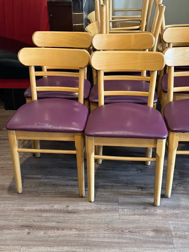 Dining Chairs - Photo 5