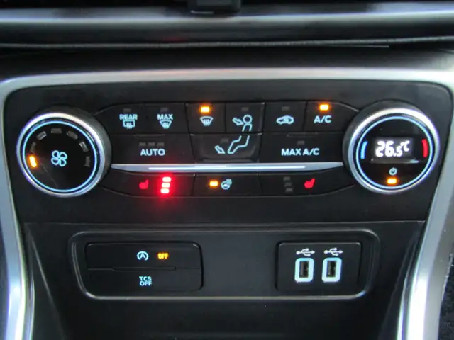 2020 Ford Ecosport SES 4WD CARPLAY / NAVI / BLIND SPOT / SUNROOF - Photo 33