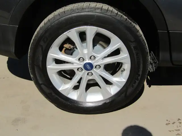 2017 Ford Escape 4WD SE CARPLAY / NAVI / B.CAMERA / SYNC / HEATE - Photo 13