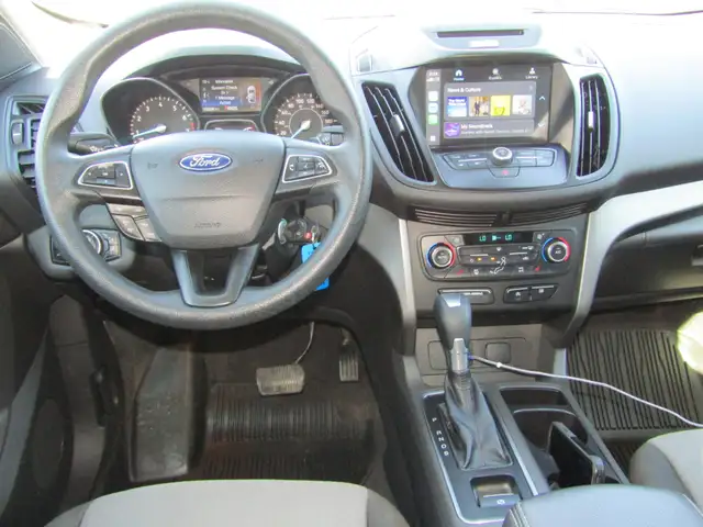 2017 Ford Escape 4WD SE CARPLAY / NAVI / B.CAMERA / SYNC / HEATE - Photo 23