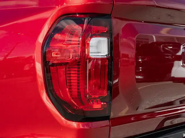 2026 GMC Canyon Denali - Leather Seats - Sunroof - $480 B/W - Photo 11