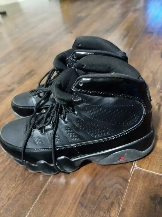 Nike Air Jordan 9's Retro 'Bred' - Size 9.5 - Photo 4