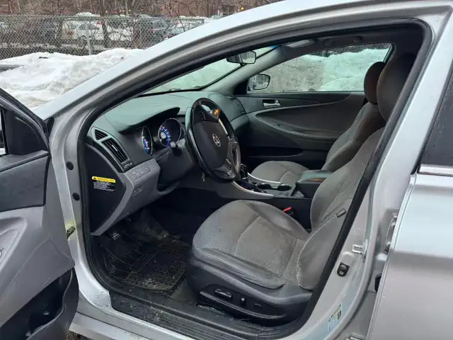 2012 Hyundai Sonata 4dr Sdn 2.4L Auto GLS - Photo 6