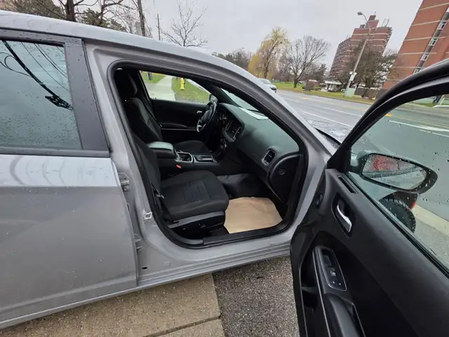 2021 Dodge Charger Police AWD - Photo 10