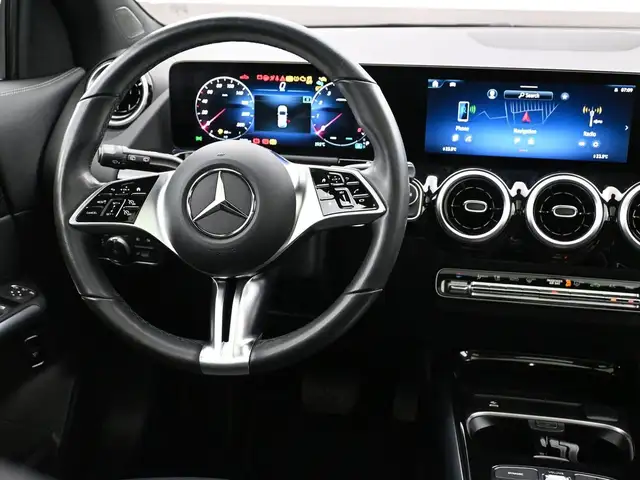 2026 Mercedes-Benz GLA 250 4MATIC NAVIGATION, SUNROOF, APPLE CAR - Photo 25
