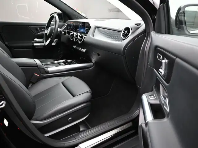 2026 Mercedes-Benz GLA 250 4MATIC NAVIGATION, SUNROOF, APPLE CAR - Photo 29