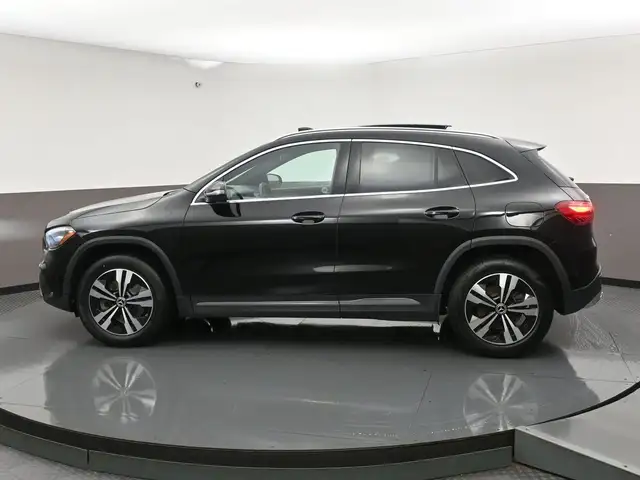 2026 Mercedes-Benz GLA 250 4MATIC NAVIGATION, SUNROOF, APPLE CAR - Photo 31