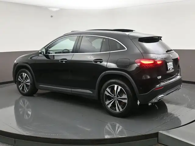 2026 Mercedes-Benz GLA 250 4MATIC NAVIGATION, SUNROOF, APPLE CAR - Photo 32