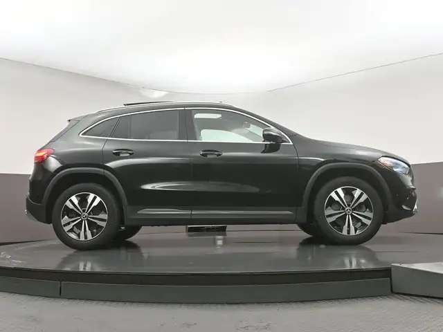 2026 Mercedes-Benz GLA 250 4MATIC NAVIGATION, SUNROOF, APPLE CAR - Photo 37