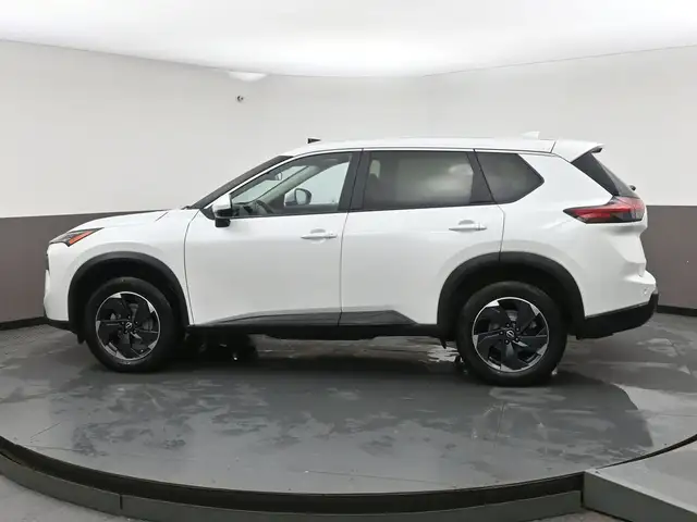 2024 Nissan Rogue HEATED SEATS, HEATED STEERING WHEEL, APPLE CAR - Photo 31