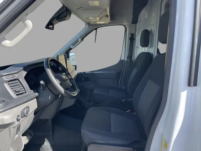 Ford E-Transit Base 2023 - Photo 8
