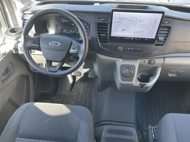 Ford E-Transit Base 2023 - Photo 9