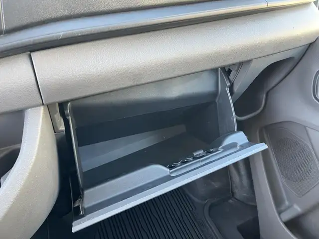 Ford E-Transit Base 2023 - Photo 19