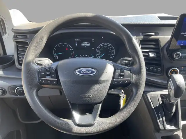 Ford E-Transit Base 2023 - Photo 23