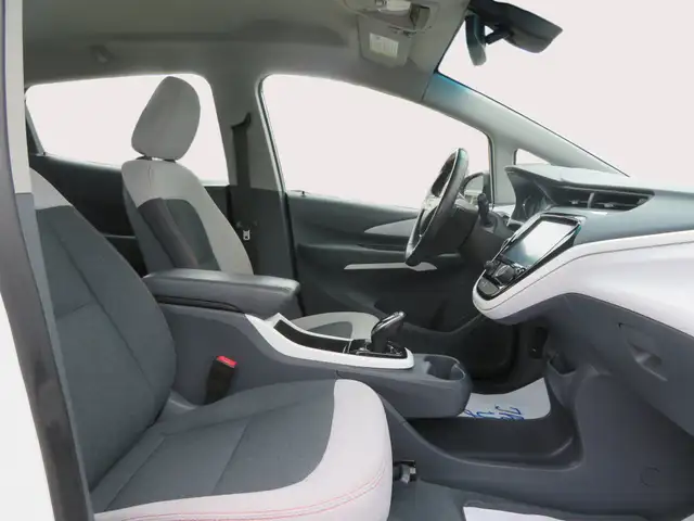 2018 Chevrolet Bolt EV 5dr Wgn LT - Photo 9