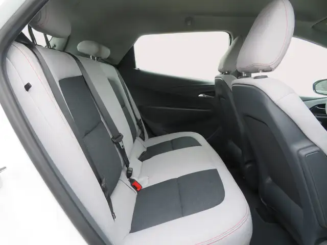 2018 Chevrolet Bolt EV 5dr Wgn LT - Photo 10