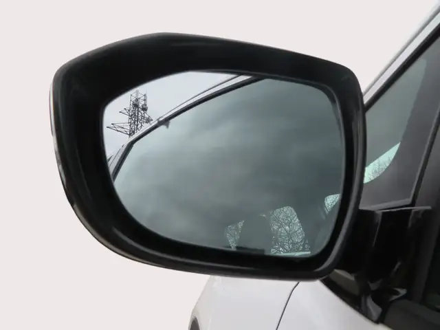 2018 Chevrolet Bolt EV 5dr Wgn LT - Photo 11