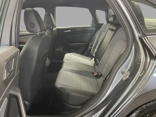 Volkswagen Jetta Comfortline 2025 - Photo 10