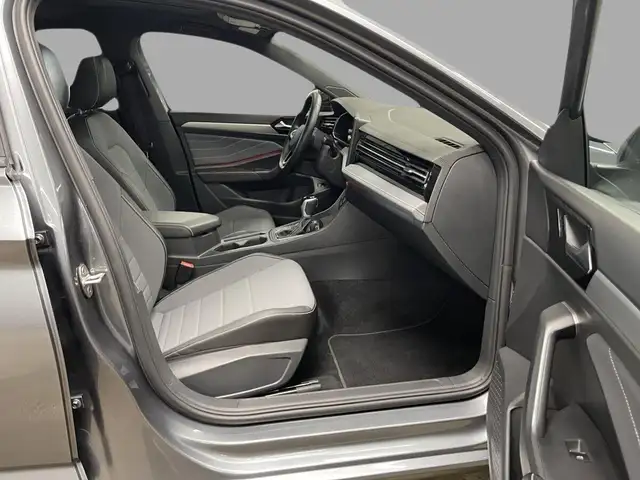 Volkswagen Jetta Comfortline 2025 - Photo 13