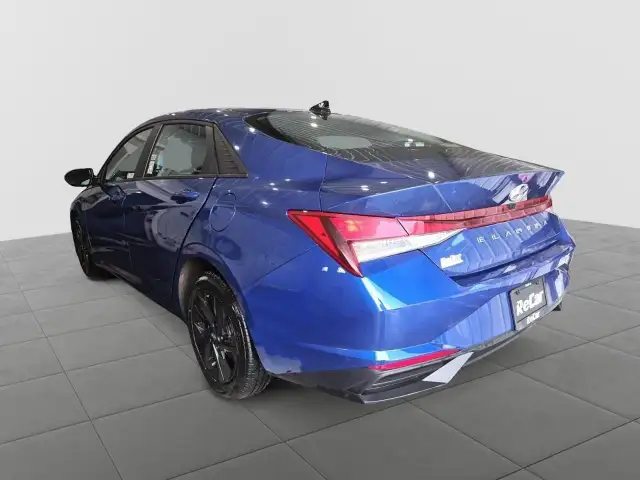 2023 Hyundai Elantra Preferred Preferred | Heated Seats & Ste... - Photo 6