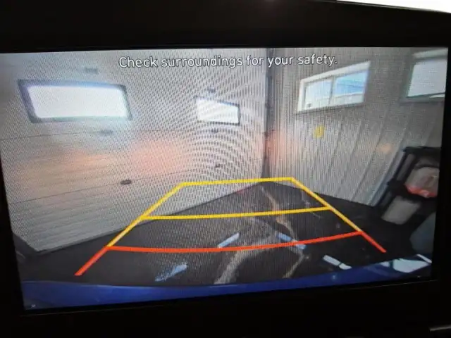 2023 Hyundai Elantra Preferred Preferred | Heated Seats & Ste... - Photo 17