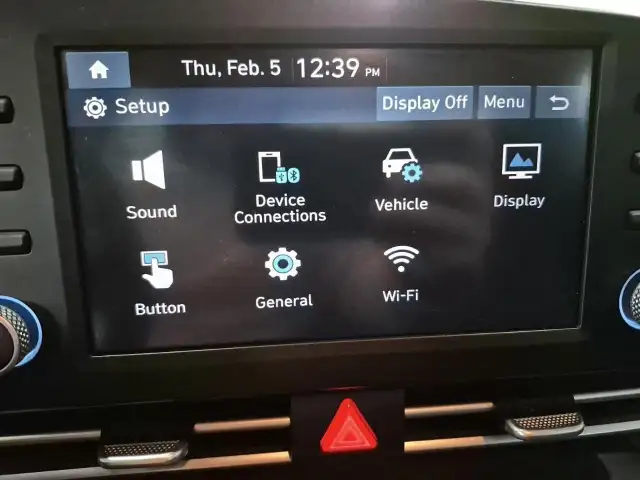 2023 Hyundai Elantra Preferred Preferred | Heated Seats & Ste... - Photo 20