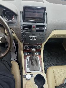 2011 Mercedes-Benz C-Class C250 - Photo 8