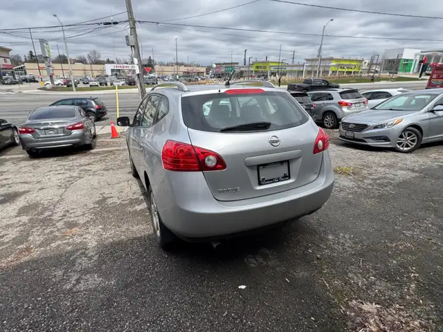 2010 Nissan Rogue AWD 416-894-9099 Brian - Photo 2