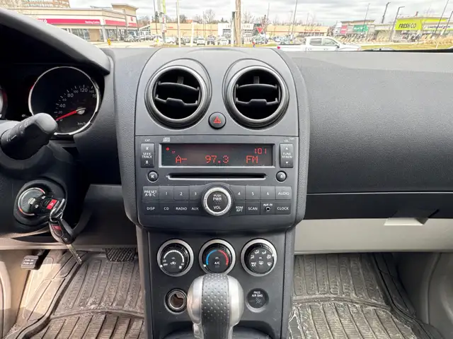 2010 Nissan Rogue AWD 416-894-9099 Brian - Photo 10