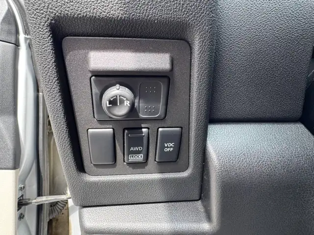 2010 Nissan Rogue AWD 416-894-9099 Brian - Photo 11