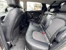 2011 Hyundai Tucson GLS w/HEAT.SEATS/B.TOOTH/ALLOY.RIMS 416-894- - Photo 12
