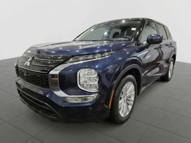 2023 Mitsubishi Outlander Plug-In Hybrid ES ES | 7 Passenger...
