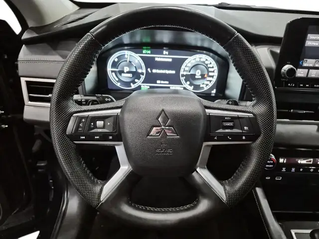 2023 Mitsubishi Outlander Plug-In Hybrid ES ES | 7 Passenger... - Photo 16