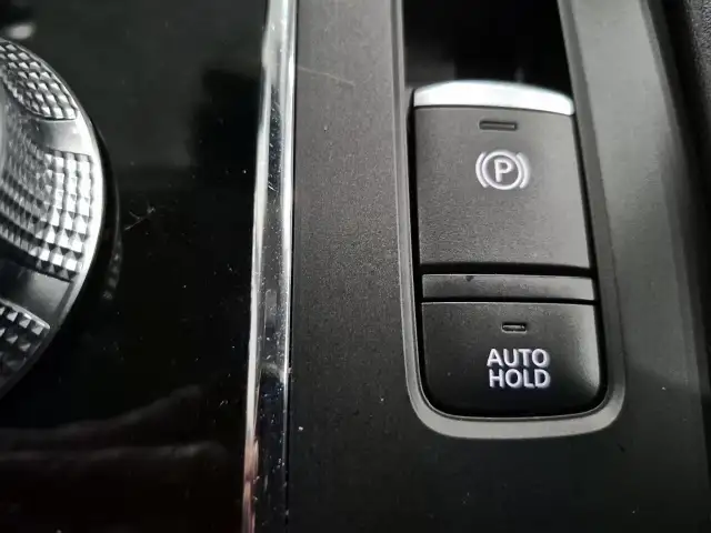 2023 Mitsubishi Outlander Plug-In Hybrid ES ES | 7 Passenger... - Photo 31