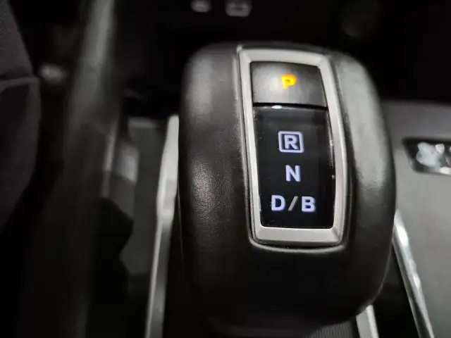 2023 Mitsubishi Outlander Plug-In Hybrid ES ES | 7 Passenger... - Photo 32